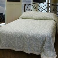 Americana Matelasse Collection Bedspread (QCHDA BS Sizes: Twin 80 x 110 inches)