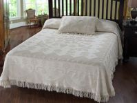 Martha Washingtons Choice Candlewick Collection Bedspread (MSJ BS Sizes: Twin 80 x 110 inches)